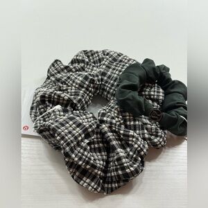 NWT Lululemon Athletica Uplifting Oversized Scrunchie & Logo Charm Scrunchie